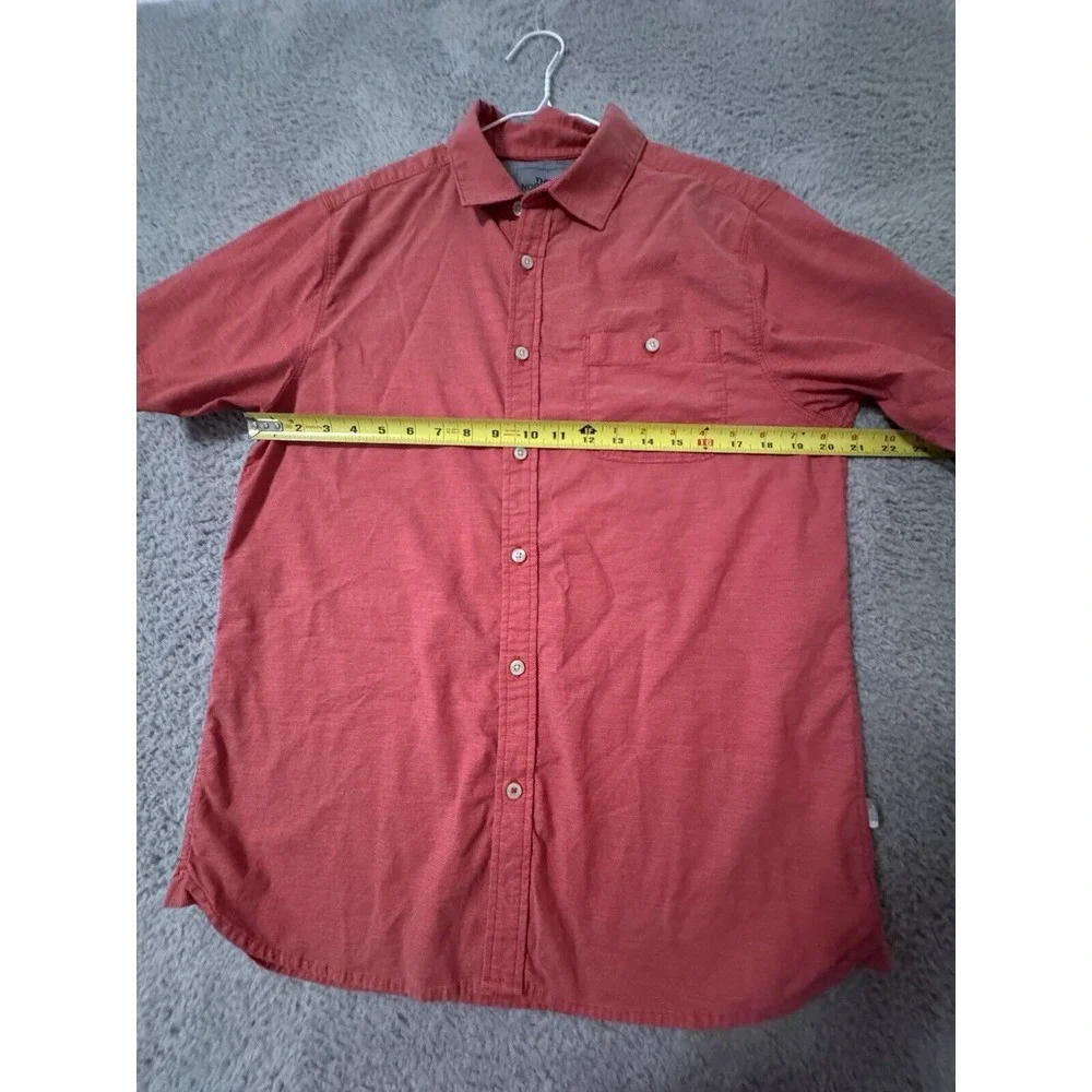 The North Face Shirt Mens Medium‎ Short Sleeve Pocket Walking Hiking Red